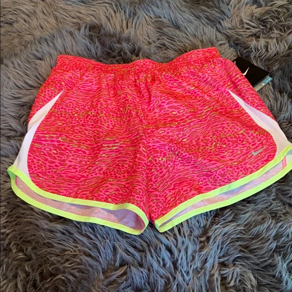 COPY - Nike athletic girls shorts